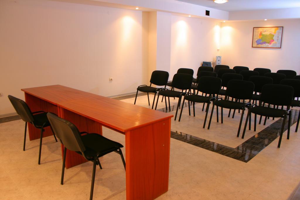 Motel Monza Blagoevgrad Bagian luar foto